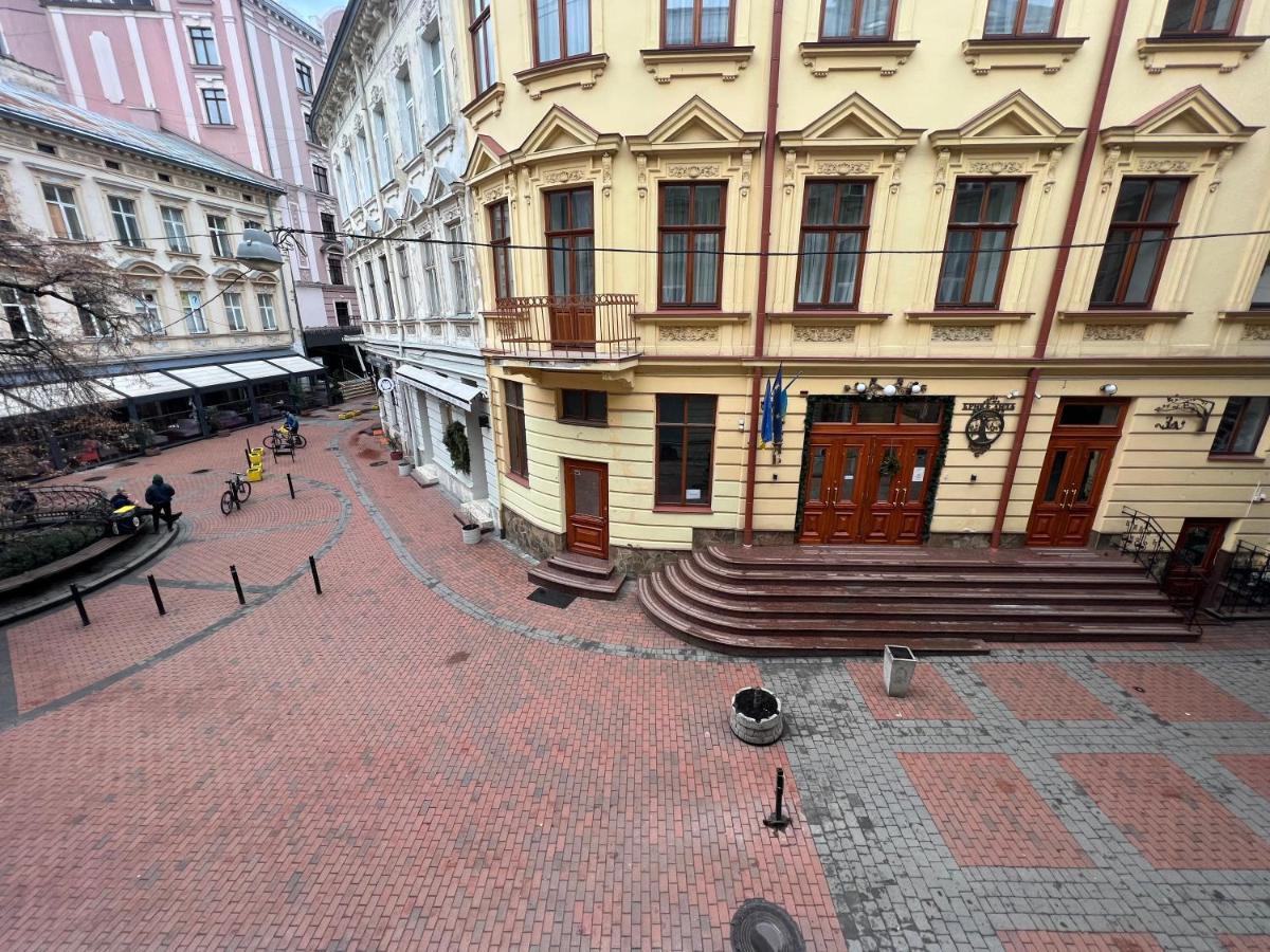 Апартаменти В Самому Центрі Львова В Проїзді Крива Липа Εξωτερικό φωτογραφία